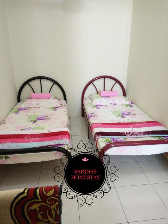 סמפורנה Sarinas Homestay מראה חיצוני תמונה
